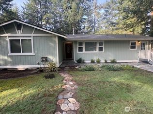 828 Island Blvd, Fox Island, WA