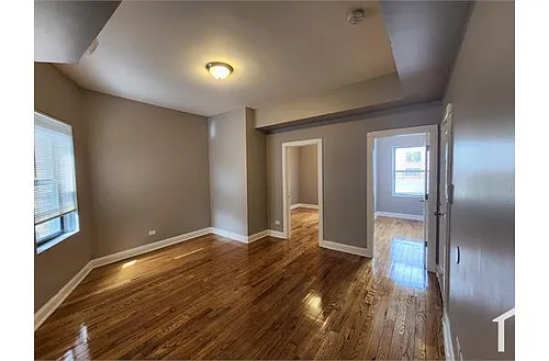 5600 S Michigan Ave Photo 1