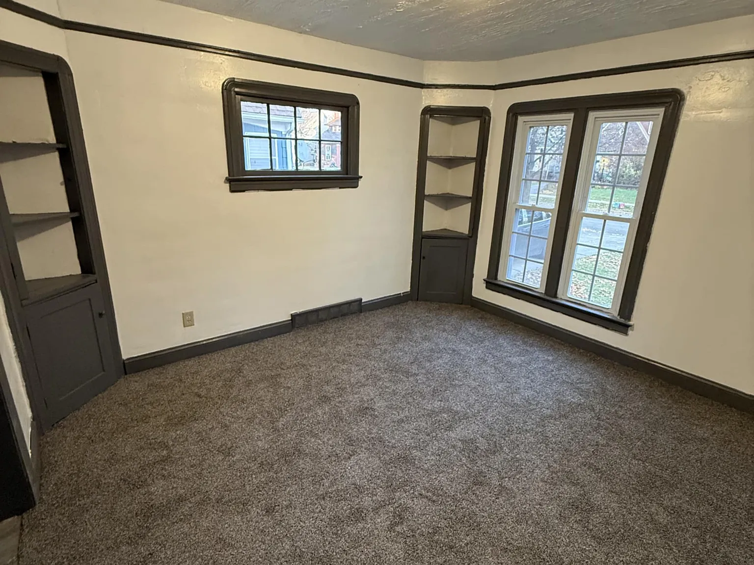 3 bed, 1800 sqft, $1,750 — Photo 3