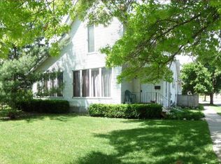 1940 Grant Ave, Rockford, IL