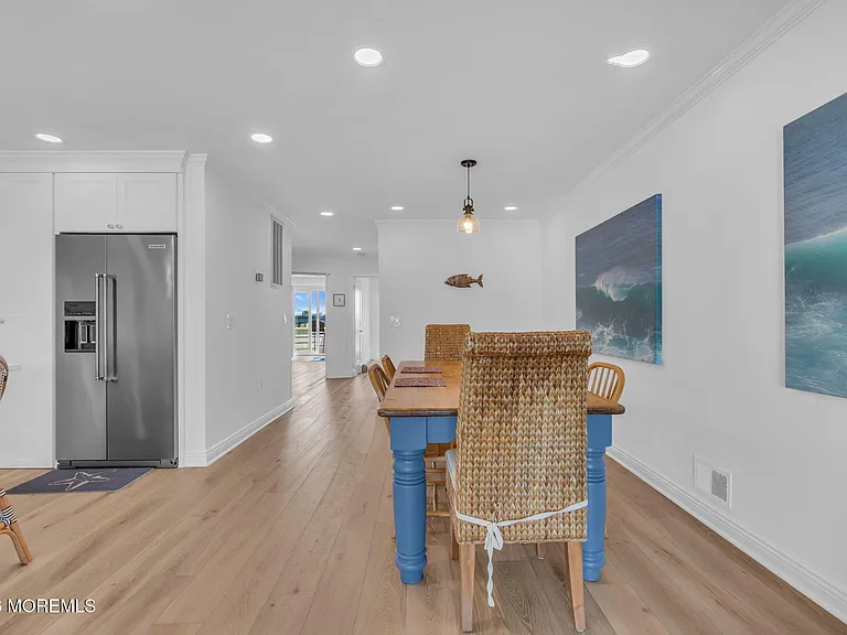 118 Ashley Ave — Photo 30