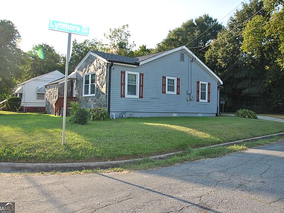 3rd image of 579 Lynmore Ave
