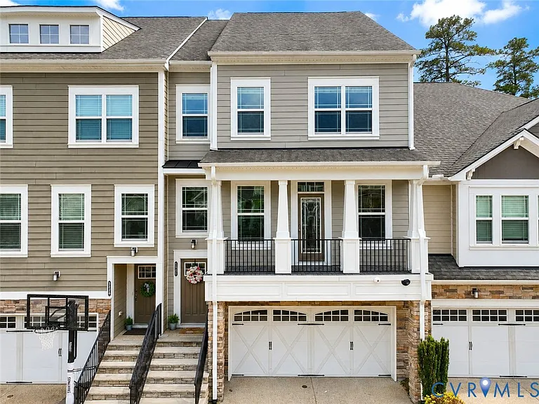 5421 Hickory Ann Dr — Photo 2