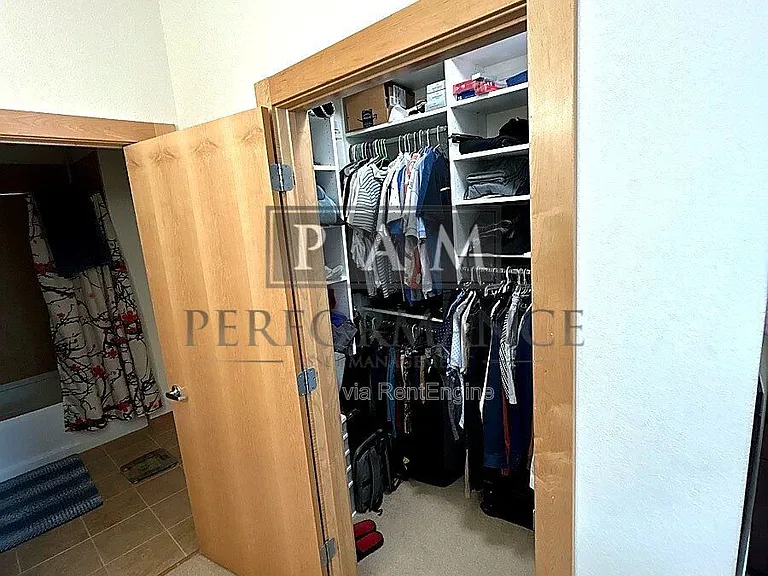 601 E Ogden Ave #601 — Photo 14