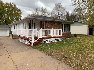 621 Sand Lake Rd, Onalaska, WI, 54650