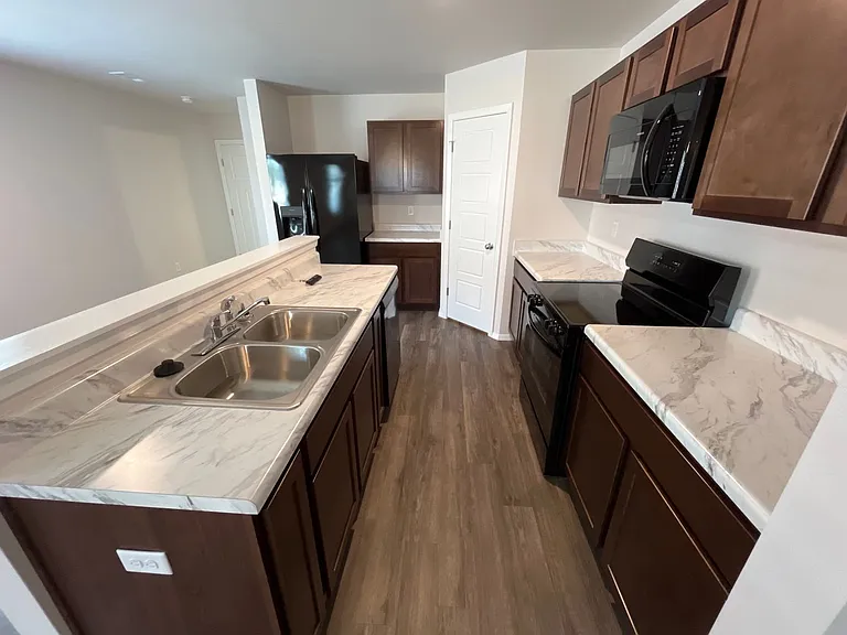 1701 Breckenridge St — Photo 7