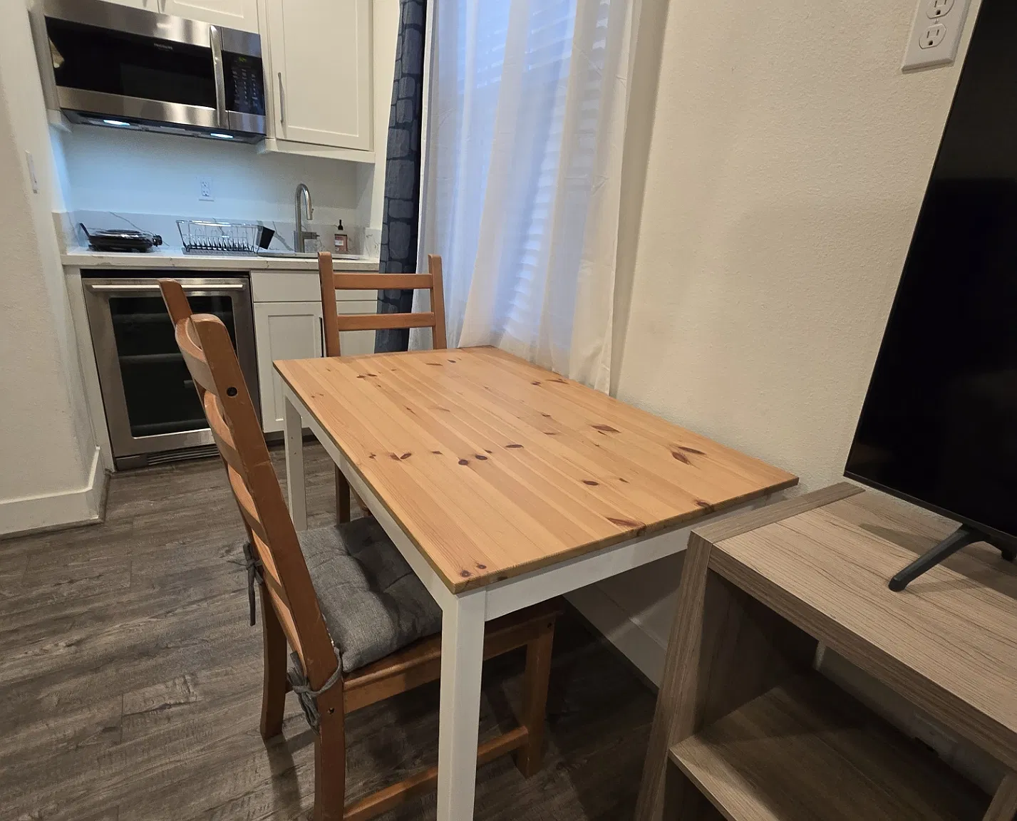 1 bed, 500 sqft, $2,100 — Photo 4