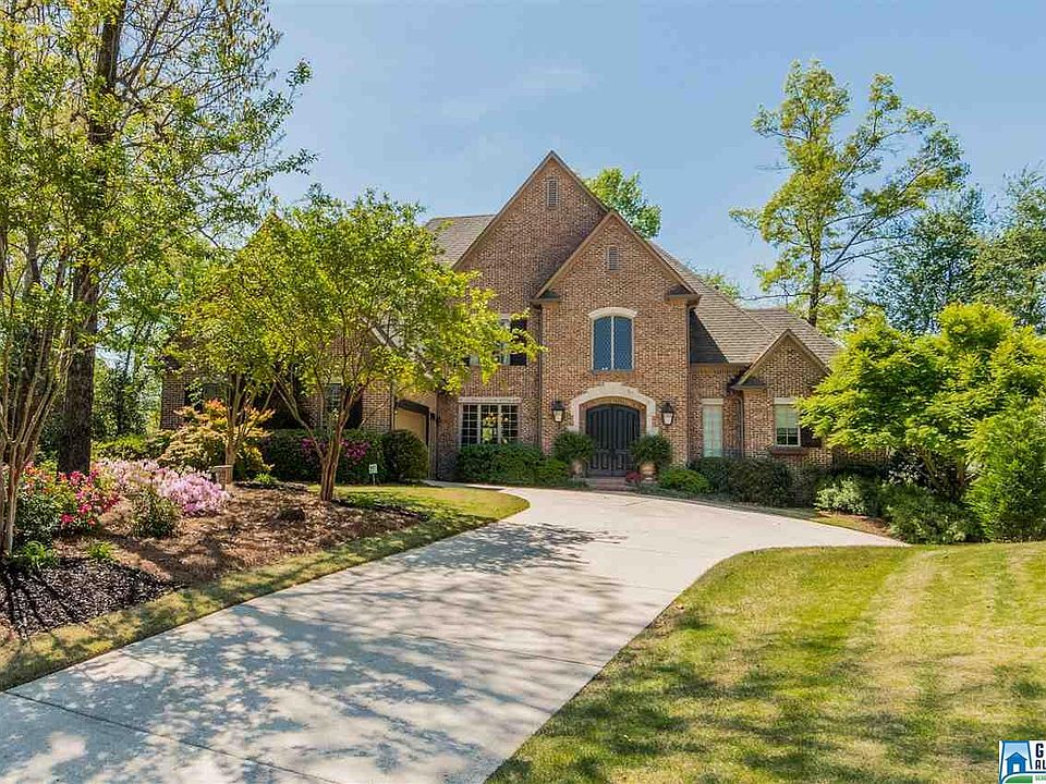2nd image of 5655 Lake Trace Dr