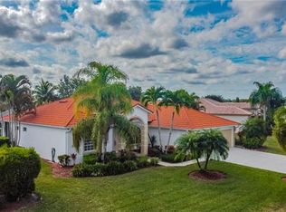 3296 Potomac Ct, Naples, FL 34120