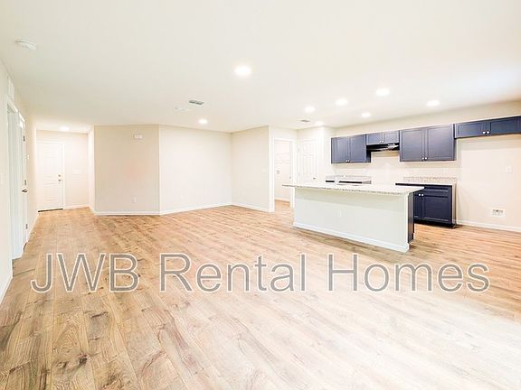 3rd image of 2021 Buckman St