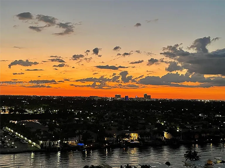 2501 S Ocean Dr #Penthouse 28 — Photo 94