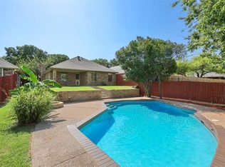 3109 Emerald St, Bedford, TX 76021