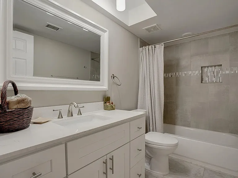10925 E Hope Dr — Photo 10
