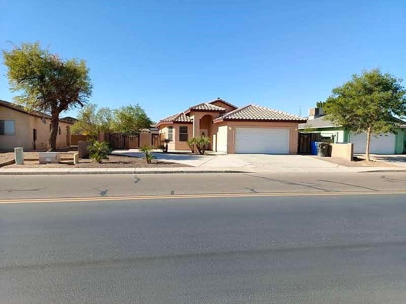 817 S Bingham Ave, Somerton, AZ 85350 Zillow