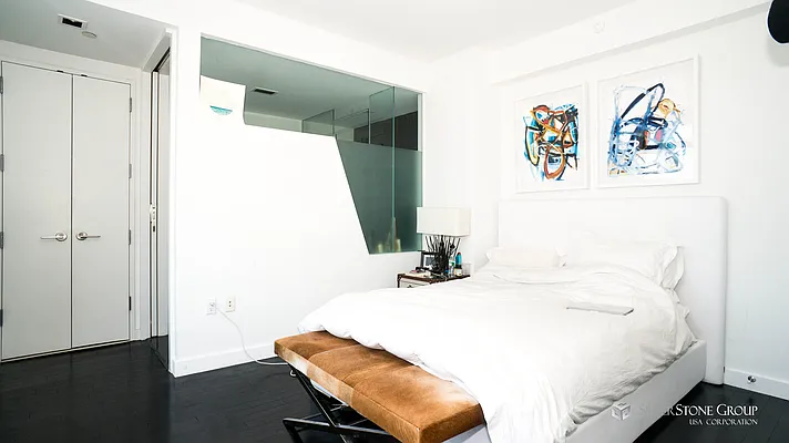 Rented by Silverstone Group USA Corp. | media 42