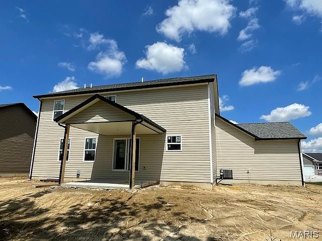 2nd image of 613 Middletown Ct