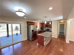 7320 Little Mountain Rd, Sherrills Ford, NC 28673