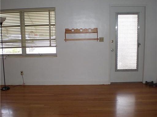 5th image of 629 S K St