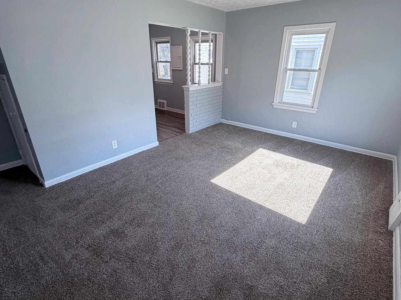 3 bed, 1260 sqft, $1,445 — Photo 2