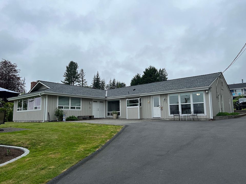 1st image of 11411 N Lakeshore Dr