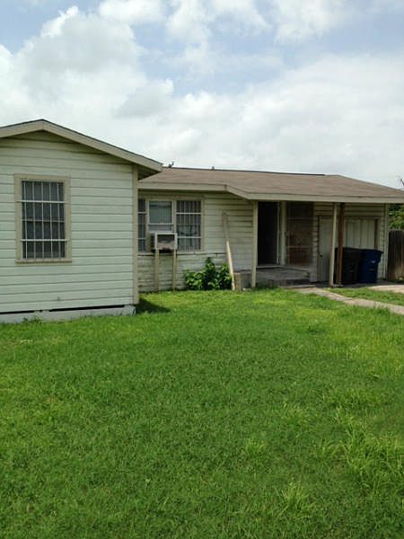 1st image of 5033 Carroll Ln