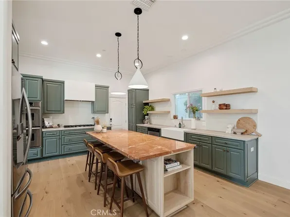 1819 Speyer Ln #B, Redondo Beach, CA 90278