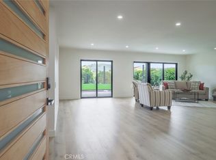 26120 Adamor Rd, Calabasas, CA 91302