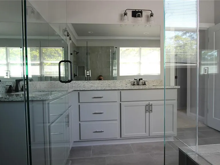 1740 Bolton Rd NW — Photo 40