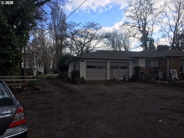 2nd image of 20536 Butteville Rd NE