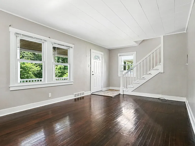 1721 Boundary St — Photo 5