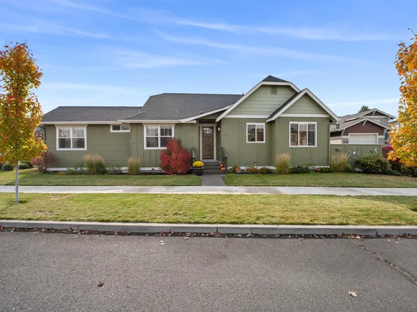 2721 NE Rosemary Dr, Bend, OR 97701