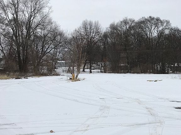 3/4 ACRE IN HIGH TRAFFIC AREA -  MIDDLETON RUN RD / MIDDLEBURY RD