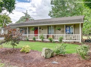 20552 2nd St NE, Saint Paul, OR 97137