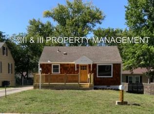 8138 Belleview Ave, Kansas City, MO 64114