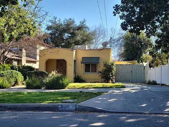 3rd image of 624 E Claremont St
