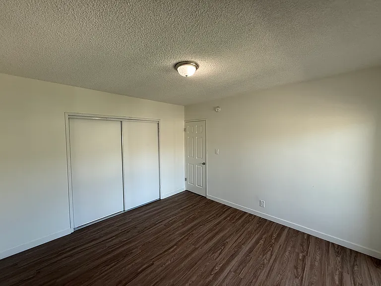 231 Justin Ave #7 — Photo 6