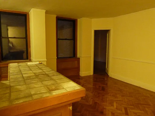 Rented by Safeguard Realty Management | media 31