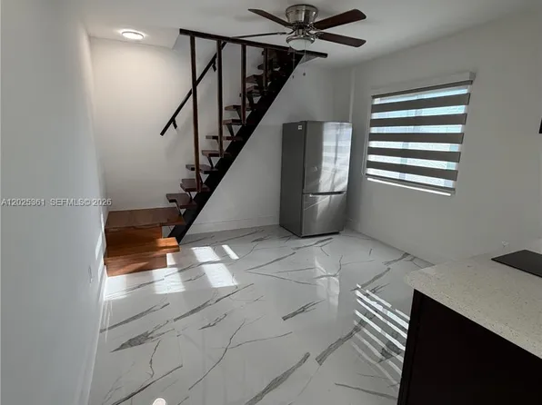 954 NW 8th St Unit 5, Florida City, FL 33034
