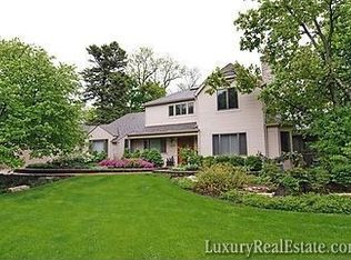 840 Appletree Ln, Glenview, IL 60025