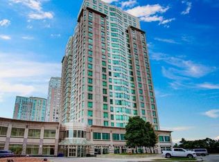 18 Lee Centre Dr #2111, Toronto, ON M1H 3H5