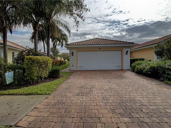 2nd image of 7458 Emilia Ln