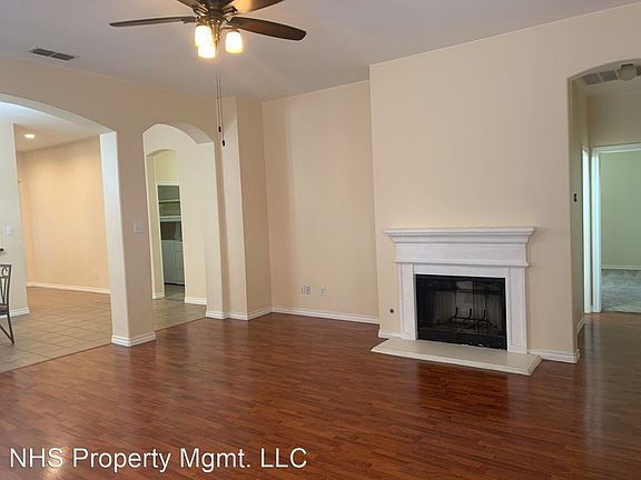 3rd image of 1208 Constance Dr