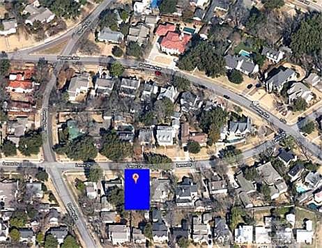 1st image of 3725 Lenox Dr