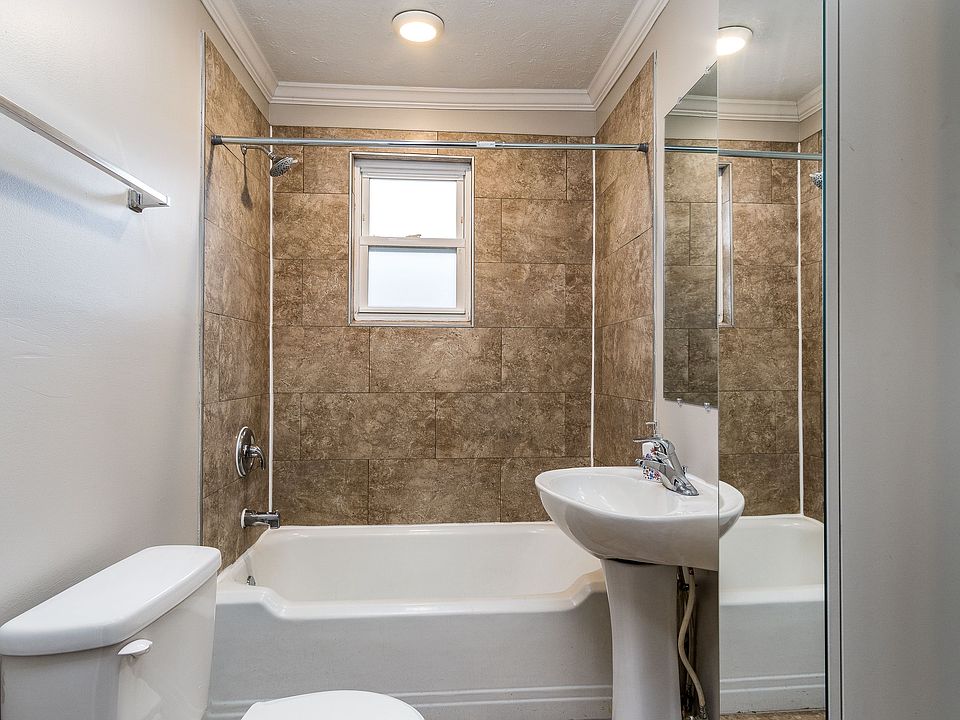 Bathroom 1_05312023