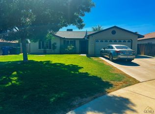 401 Santa Maria Way, Shafter, CA 93263