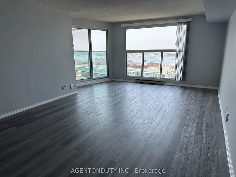 77 Harbour Sq #2711 — Photo 21