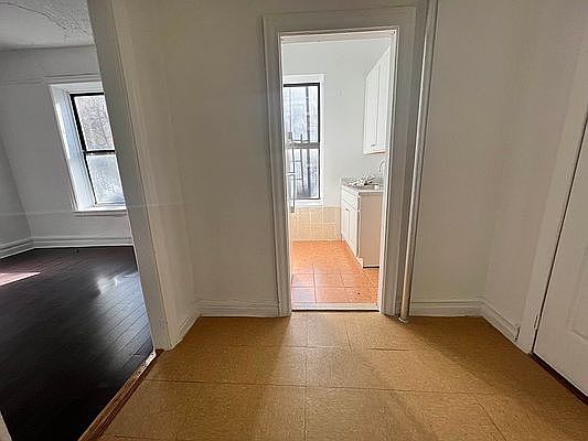 3rd image of 409 W 148th St #5