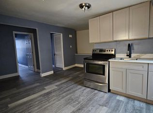 935 W Walnut St FRNT 3, Allentown, PA 18102