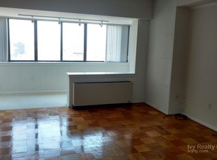 6 Whittier Pl APT 17P, Boston, MA 02114