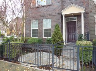 886 NE Rothbury Ave, Hillsboro, OR 97124